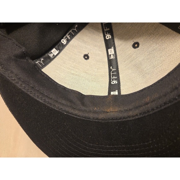 Milwaukee Bucks New Era Snapback Black And Gold - Picture 5 of 6